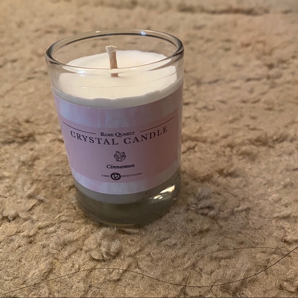 🎉HP🎉 Brand New Candle W/ Gemstone - Picture 2 of 3